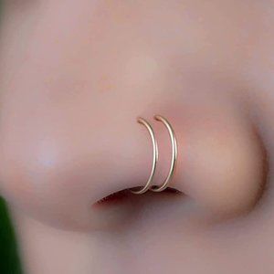 6 NEW WITH TAGS Single one pierced hole Double Hoop Nose Ring Silver Snug